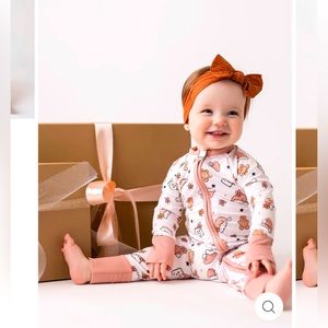 Marshmellow Christmas Jammies by In my Jammers, size 9-12 mo